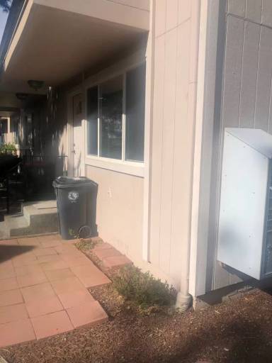 Main picture of 437 Ash St