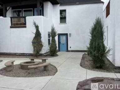 Main picture of 1106 Larch St