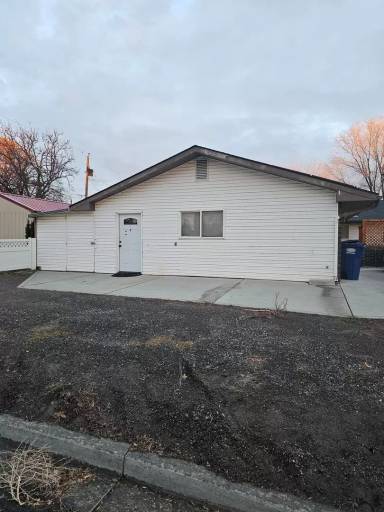 Main picture of 196 Blair Dr