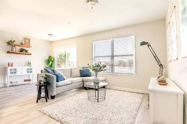 Main picture of 9224 Western Way