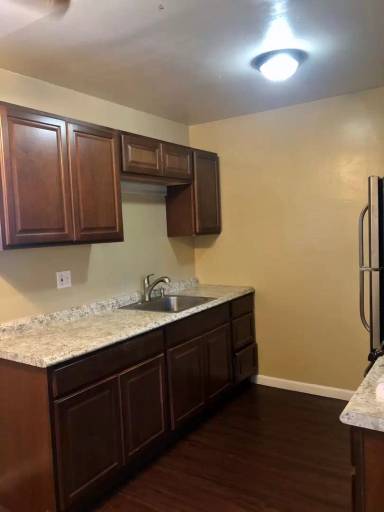 Main picture of 4053 44th St