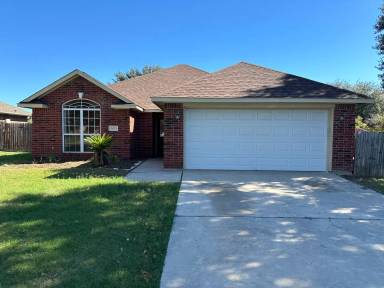 Main picture of 3623 Vienna Dr
