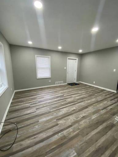 Main picture of 3441 Lincoln St