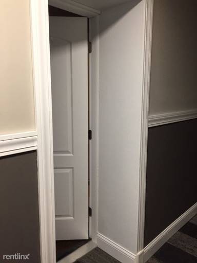 Main picture of 120 S 2nd St