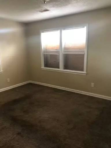 Main picture of 189 Eastview Dr