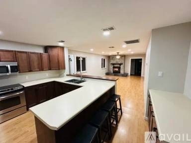 Main picture of 104 Marina View Ct