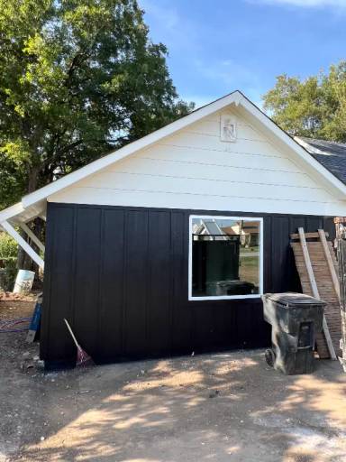 Main picture of 637 E Mohawk Blvd