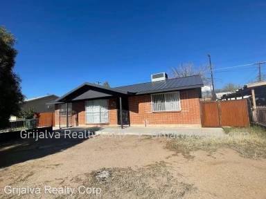 Main picture of 1942 W Merlin Rd