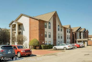 Main picture of Eagles Landing Condominiums