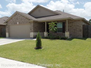 Main picture of 233 Cobble Stone Ct