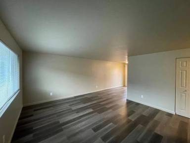 Main picture of 207 Dorn Ave
