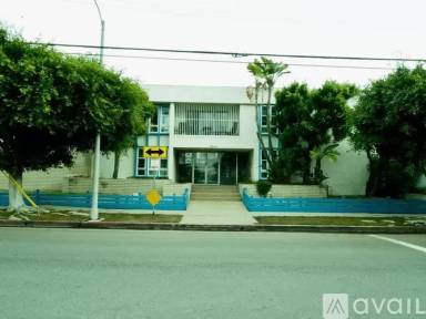 Main picture of 8644 Falmouth Ave