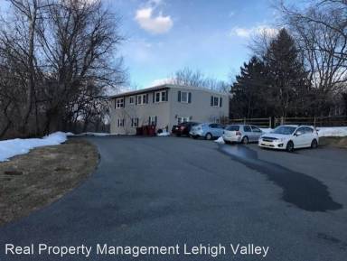 Main picture of 1851 Bushkill Dr