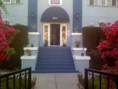 Main picture of 1805 N Kingsley Dr