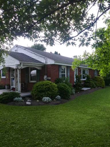Main picture of 536 N Shirk Rd