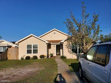 Main picture of 4009 Valencia Ct
