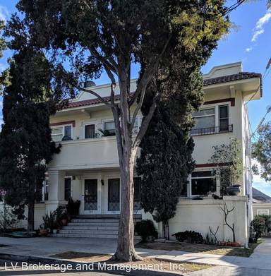 Main picture of 728 N Loma Vista Dr