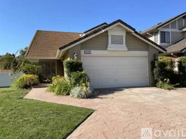 Main picture of 4020 Cottonwood Grove Trl