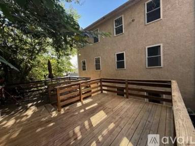 Main picture of 233 Lyceum Ave