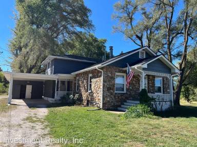 Main picture of 830 W Oneal Rd