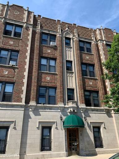 Main picture of 948 W Cuyler Ave Apartments