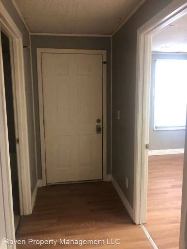 Main picture of 626 University Ave
