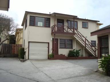 Main picture of 251 Lighthouse Ave