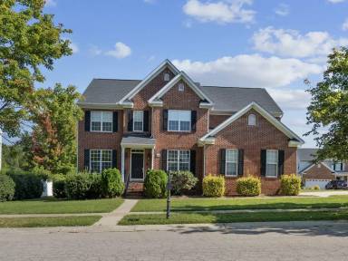Main picture of 930 Pristine Ln