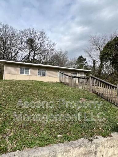 Main picture of 5303 Slayton Ave