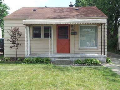 Main picture of 126 E Hudson Ave