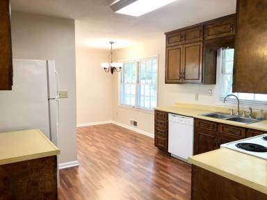 Main picture of 97 New High Shoals Rd