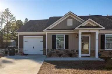 Main picture of 415 Conifer St