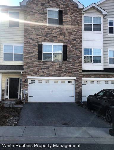 Main picture of 507 S Twin Lakes Blvd