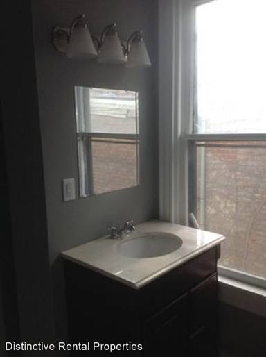 Main picture of 1003 Main St