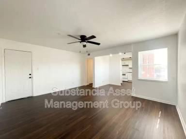 Main picture of 1714 N Lindsay Ave