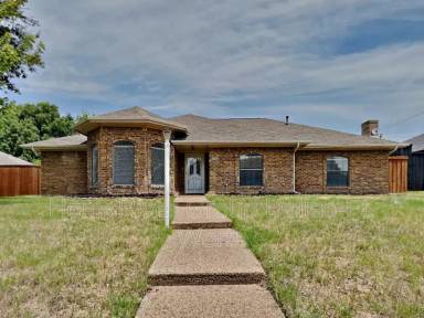 Main picture of 4305 Purdue Cir