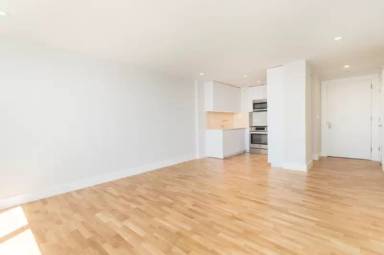 Main picture of 1410 Columbia Apartments