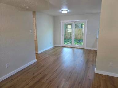 Main picture of 14717 Sunset St
