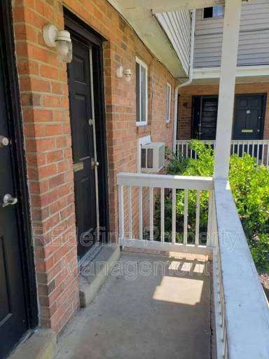 Main picture of 3117 Meadowbridge Rd