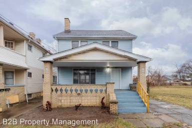 Main picture of 11009 Greenwich Ave