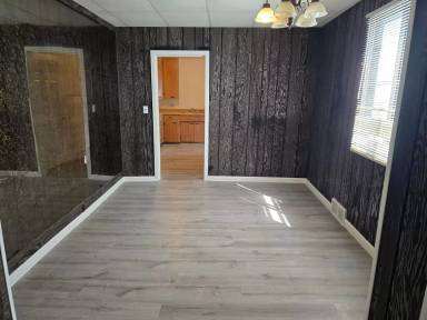 Main picture of 3605 5th Ave