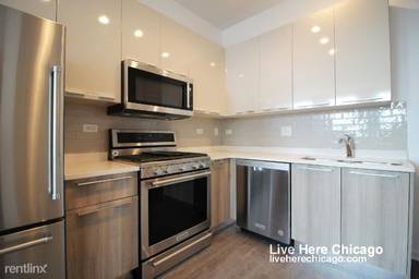 Main picture of 932 W Dakin St