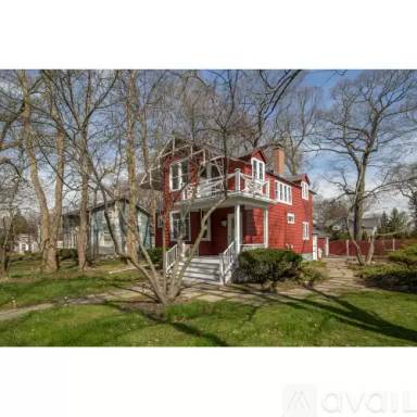 Main picture of 346 E Prospect Ave
