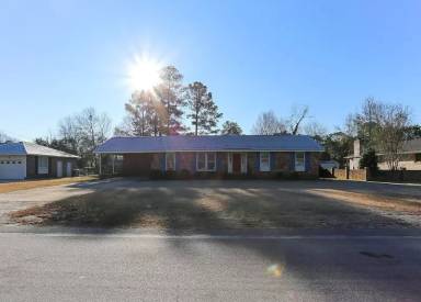 Main picture of 14 English St