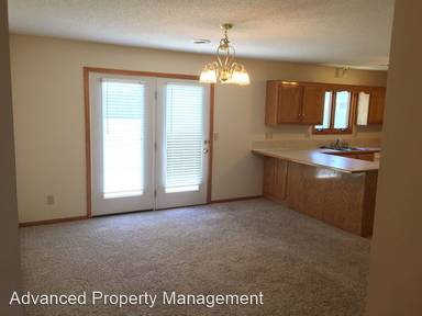 Main picture of 421 Clydesdale Dr