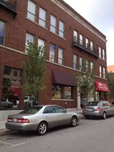 Main picture of 31 E Center St