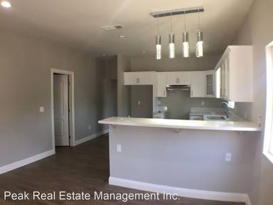 Main picture of 3500 Eagle St