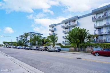 Main picture of North Bay Villages Condo