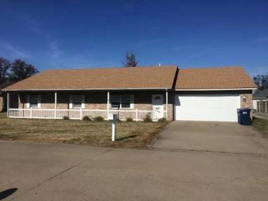 Main picture of 2214 Darren Dr
