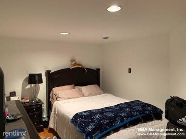 Main picture of 352 Tappan St